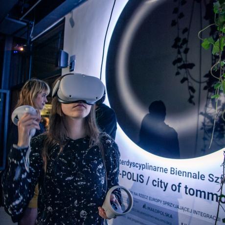 Biennale Sztuki i Technologii Przyszłości / e-POLIS miasto przyszłości